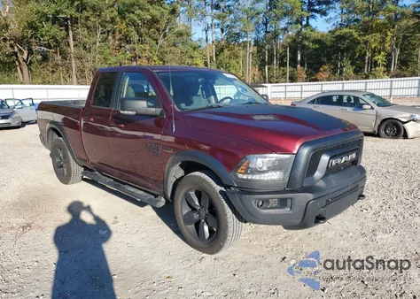 2019 Ram 1500 Classic Slt z USA, uszkodzony, nr VIN 1C6RR7GT8KS717346